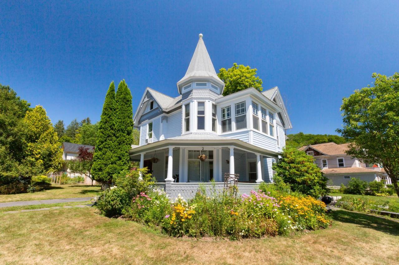 Streamside Victorian Villa Margaretville Eksteriør bilde
